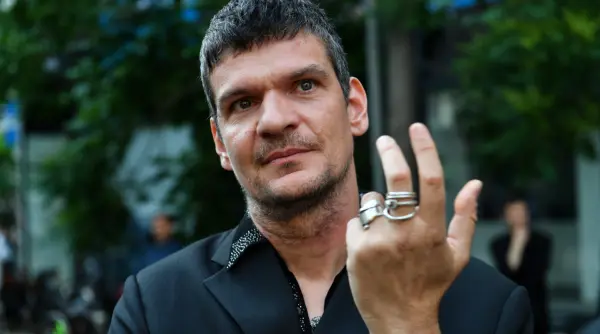 mircea badea demonteaza teoria lui tudor chirila despre nicusor dan si grindeanu