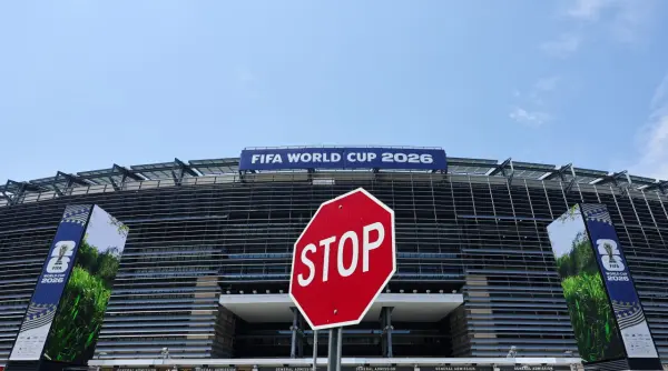 fumul care a acoperit new york ul a anulat zborul unui presedinte de stat isi anuntase prezenta la finala cm 2026 spania argentina