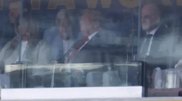 cea mai asteptata fotografie cu cine a dat mana donald trump la finala cupei mondiale foto in articol