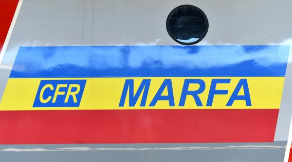 sindicalistii cer concedieri colective la cfr marfa si avertizeaza peste 1 700 de angajati intr o stare de incertitudine