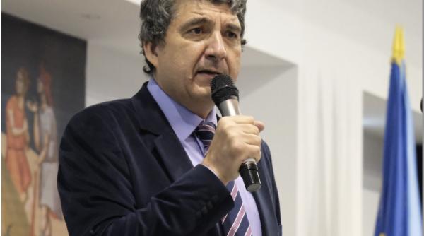 de ce se inghesuie tinerii la aceleasi facultati adevarul din spatele admiterii editie speciala dc edu