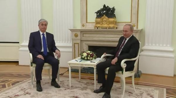presedintele kazahstanului il indeamna pe putin sa inghete razboiul din ucraina