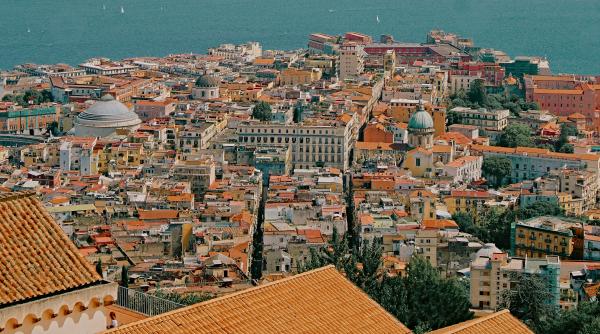 ceuta e teritoriu al spaniei dar steagul seamana cu al portugaliei de ce se intampla acest lucru