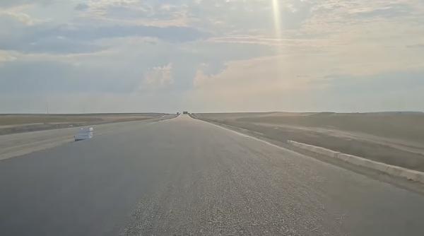 video autostrada din romania construita de romani care va avea pista de aterizare de urgenta constructorul va reusi sa faca romanilor o surpriza frumoasa