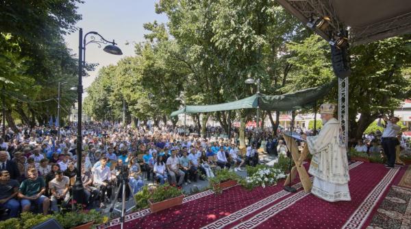 sfantului ierarh nifon patriarhul constantinopolului si mitropolitul tarii romanesti sarbatorit la targoviste mesajul mitropolitului nifon video