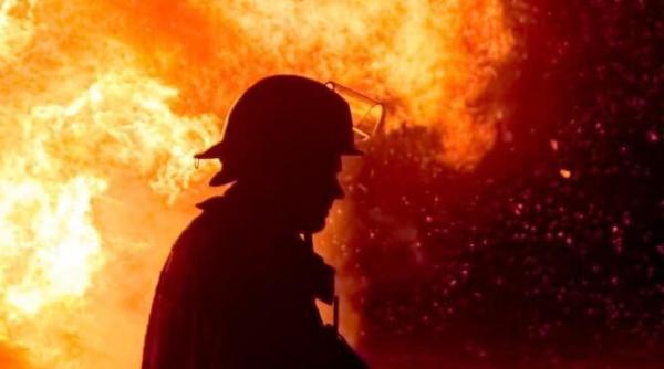 un incendiu la un centru de colectare mase plastice din comuna lumina judetul constanta