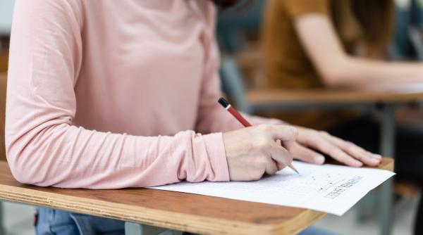 evaluare nationala si bacalaureat 2027 se schimba metodologia cand vor avea loc probele si ce noutati ii asteapta pe elevi