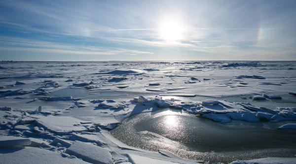 china a deschis frontul comercial al arcticii de la 40 la 18 zile prima cursa regulata pe ruta nordica