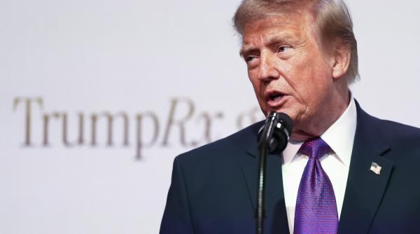 trump loveste curtea penala internationala presedintele instantei sanctionat de sua