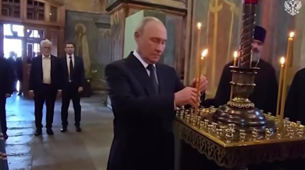putin a cerut dezgroparea moastelor unui cneaz si trimiterea lor pe frontul din ucraina spune ca sunt miraculoase video
