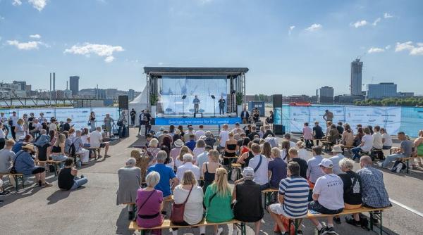 from archive to arena patru cercetatori romani la festivalul de democratie frihamnsdagarna goteborg