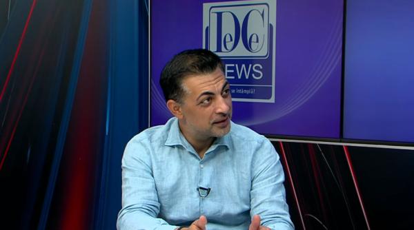 teatrul rom de stat blocat de situatia economica din romania iulian paraschiv de ce e nevoie de un astfel de teatru video