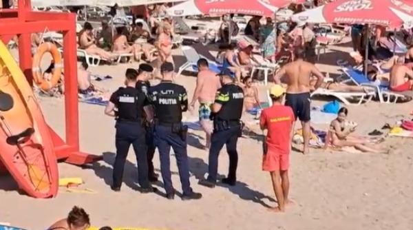 alerta pe litoral un turist ar fi scos din apa un fragment de drona si l ar fi aruncat sub foisorul salvamarilor