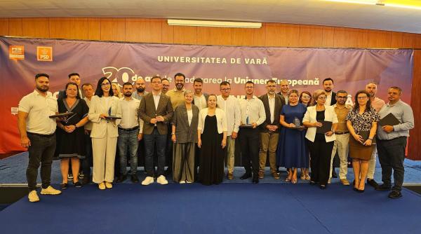 robert cazanciuc pasaportului european al copilului bolnav cronic castigatorul concursului de proiecte organizat la universitatea de vara a pes activists romania