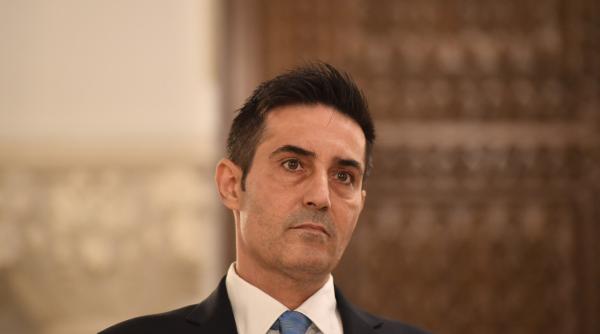 claudiu manda acuza usr ca pune romania la plata pentru fritz nu mai este doar ipocrizie politica este o tradare a romanilor