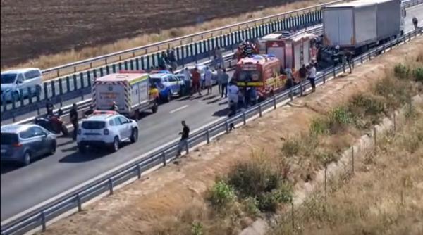 accident grav pe dex 12 trei persoane au murit iar doua sunt ranite