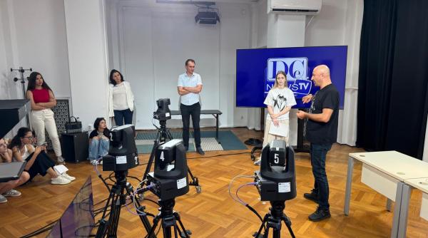 cum se face o stire de la zero studentii snspa au intrat in pielea jurnalistilor