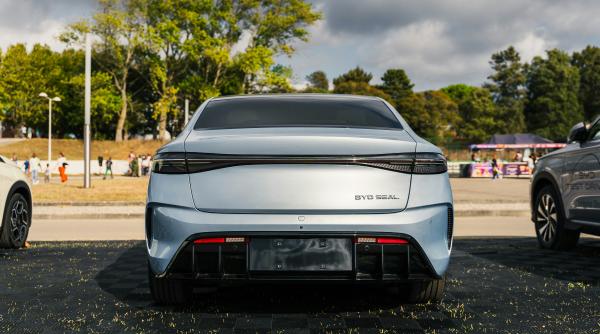 producatorii auto cer congresului sua sa interzica definitiv masinile chinezesti