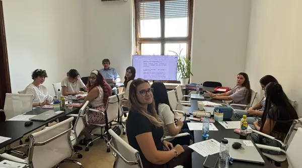 ce spunem si ce inteleg ceilalti lectie de comunicare pentru studentii snspa in redactia dcnews