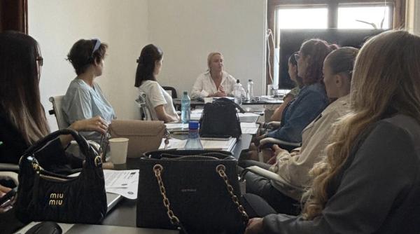 diana tache am gasit romania aia buna era la curs