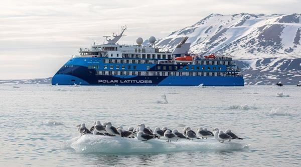 nozomi travel partener exclusiv in romania al polar latitudes expeditions unul dintre liderii mondiali ai croazierelor polare cat costa o croaziera