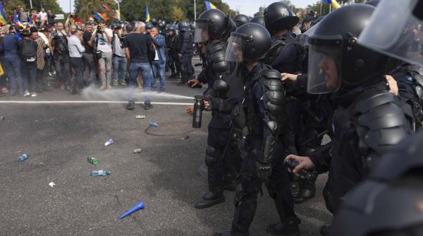 uzpr protesteaza ferm dupa agresarea jurnalistilor in piata victoriei la protestul fermierilor