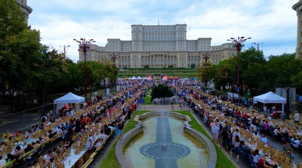 masa care uneste de la record mondial la impact social peste 100 000 de euro stransi pentru construirea unui spital de psihiatrie pediatrica