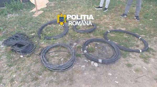politistii din hunedoara au efectuat 18 perchezitii intr un dosar privind furtul unor cantitati mari de cabluri de cupru din incinta unei termocentrale