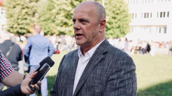 nelu popa primarul resitei este acuzat de procurori ca ar fi mintit in timpul audierilor pentru a scapda de raspunderea penala a fugit de testul poligraf