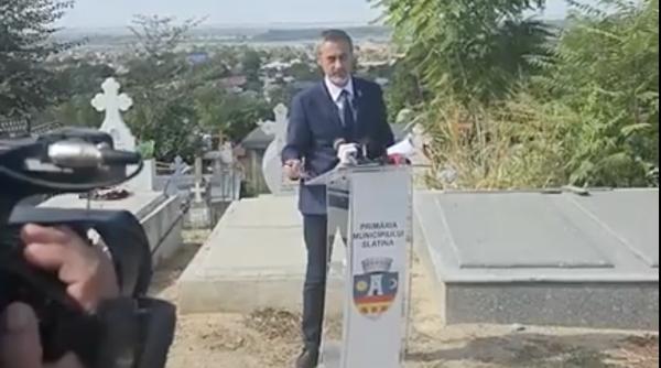 groapa comuna gasita intr un cimitir din slatina anchetatorii anunta patru audieri dupa apelul primarului de mezzo sa nu musamalizeze