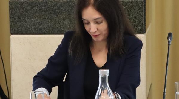 romania imbatraneste iar preventia devine esentiala alina tudor vaccinarea este o investitie in sanatatea noastra