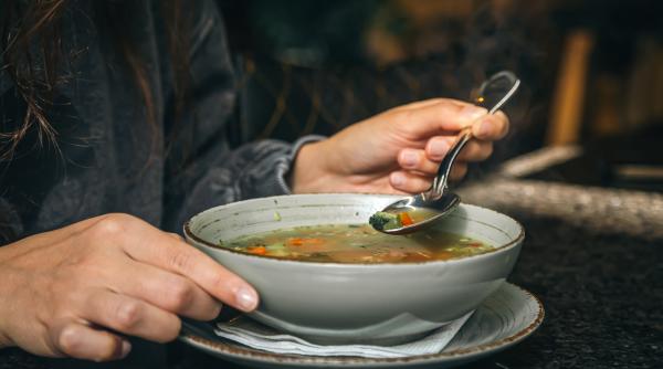 nu mai pune leguma asta arsa in supa avertismentul expertilor despre toxina din farfurie