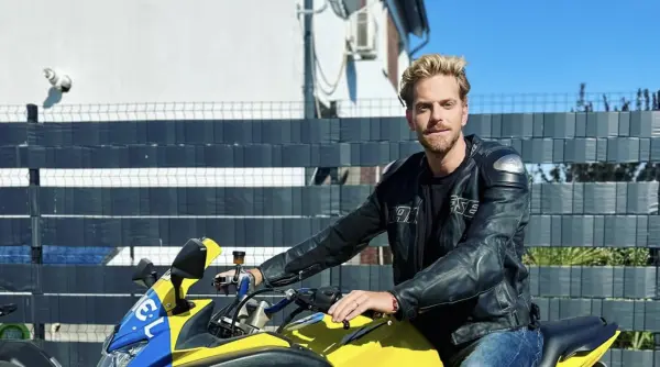 primul drive in mall de la burgeri la motociclete ilan laufer despre afaceri criza si pericolele din trafic