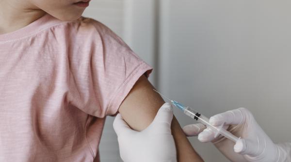 focare de hepatita a in judetul brasov zeci de cazuri raportate de la inceputul anului scolar