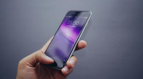 singura tara unde poti vota direct de pe telefon tutuianu pana seara poti sa si schimbi optiunea ce s ar intampla in romania