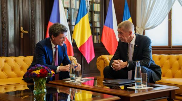 nicusor dan s a intalnit cu premierul cehiei andrej babis cooperarea in domeniul apararii pe agenda discutiilor