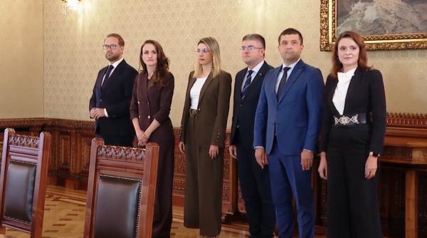 usr a iesit de la consultarile cu nicusor dan dominic fritz i am spus presedintelui ca solutia anticipatelor e cea mai sincera