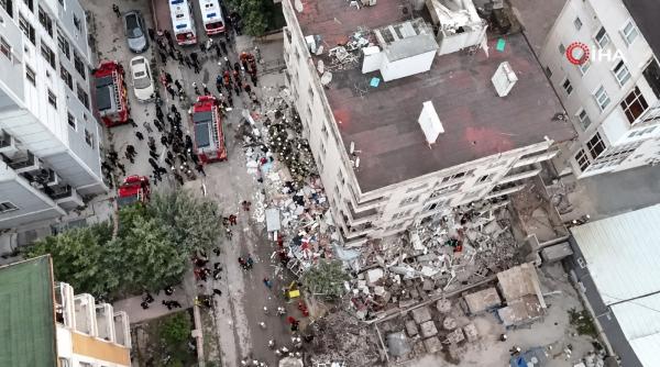 momente tragice in istanbul in aceasta dimineata dupa ce un bloc a explodat sunt cautari disperate pentru supravietuitori