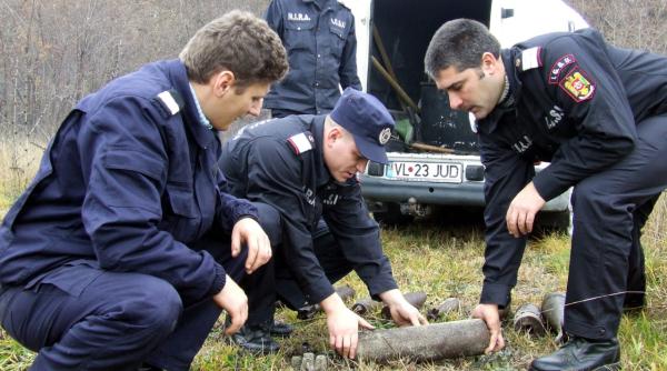 ppe 2 mai s a jucat soarta romaniei ar trebui sa celebram aceasta data pentru ca ne a trecut obuzul pe la ureche dar am scapat