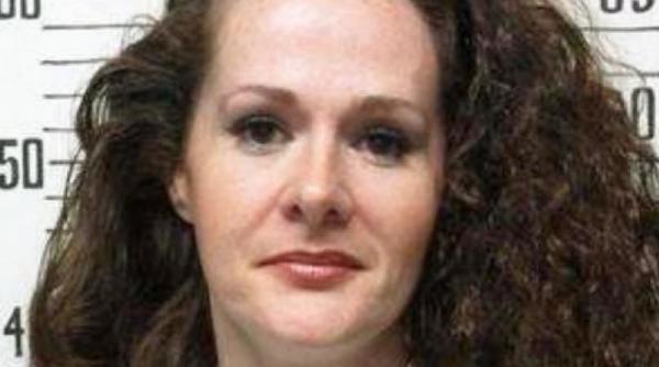 recuperare remarcabila pentru christa pike femeia a carei executie a esuat in sua poate sa manance si sa si miste mainile si picioarele