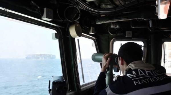 macron o nava fantoma sechestrata la sud de reunion pentru transport ilegal de combustibil