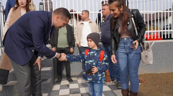 in dambovita o noua institutie scolara a fost redeschisa