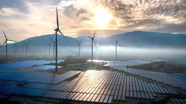 eolienele castiga teren in ue in detrimentul panourilor solare importuri majore din china eurostat