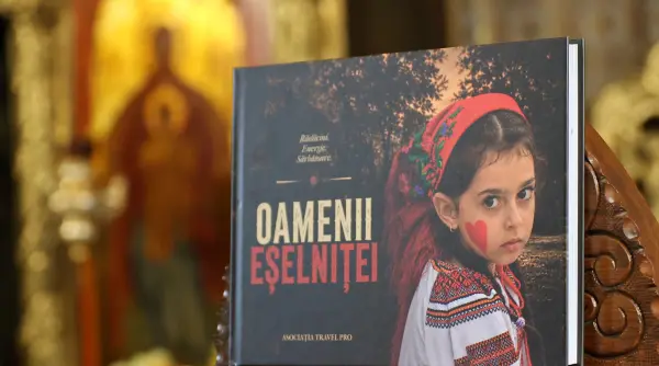 oamenii eselnitei memoria vie a comunitatii un album o arhiva digitala si zeci de marturii video pastreaza povestile locului