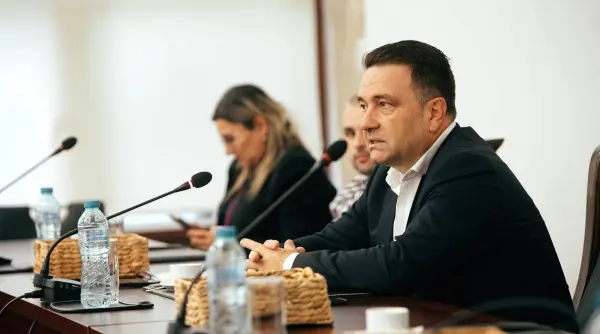 ce ii convinge pe medici sa vina la buzau claudiu damian 7 angajari intr o luna si alte 4 posturi scoase la concurs