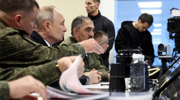 amenintarea care s a intors impotriva lui putin de ce moscova nu a facut pasul nuclear