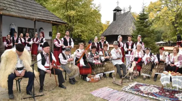 muzeul satului targul de sfantul dumitru de vineri pana duminica