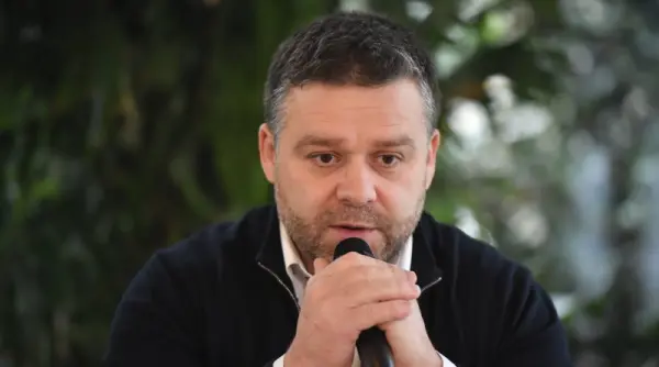 ciprian ciucu locuieste intr un bloc comunist din drumul taberei ce arata lista de risc seismic in cartierul primarului general