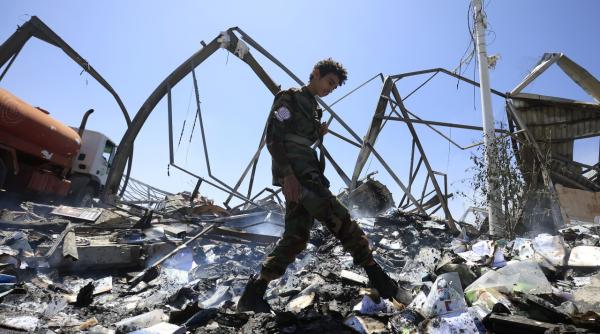 arabia saudita redeschide partial aeroportul din riad rebelii houthi sustinuti de iran ameninta insa cu noi atacuri