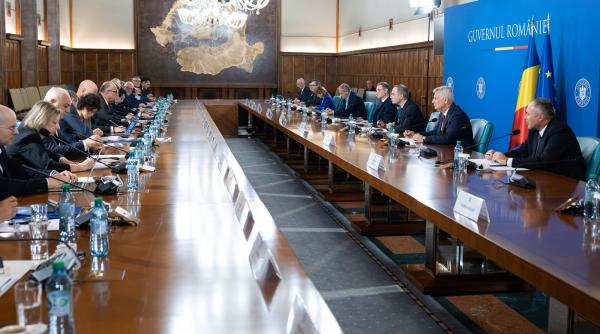 premierul luca niculescu avertizat de sindicalisti reprezentantii a 5 milioane de romani care muncesc in romania